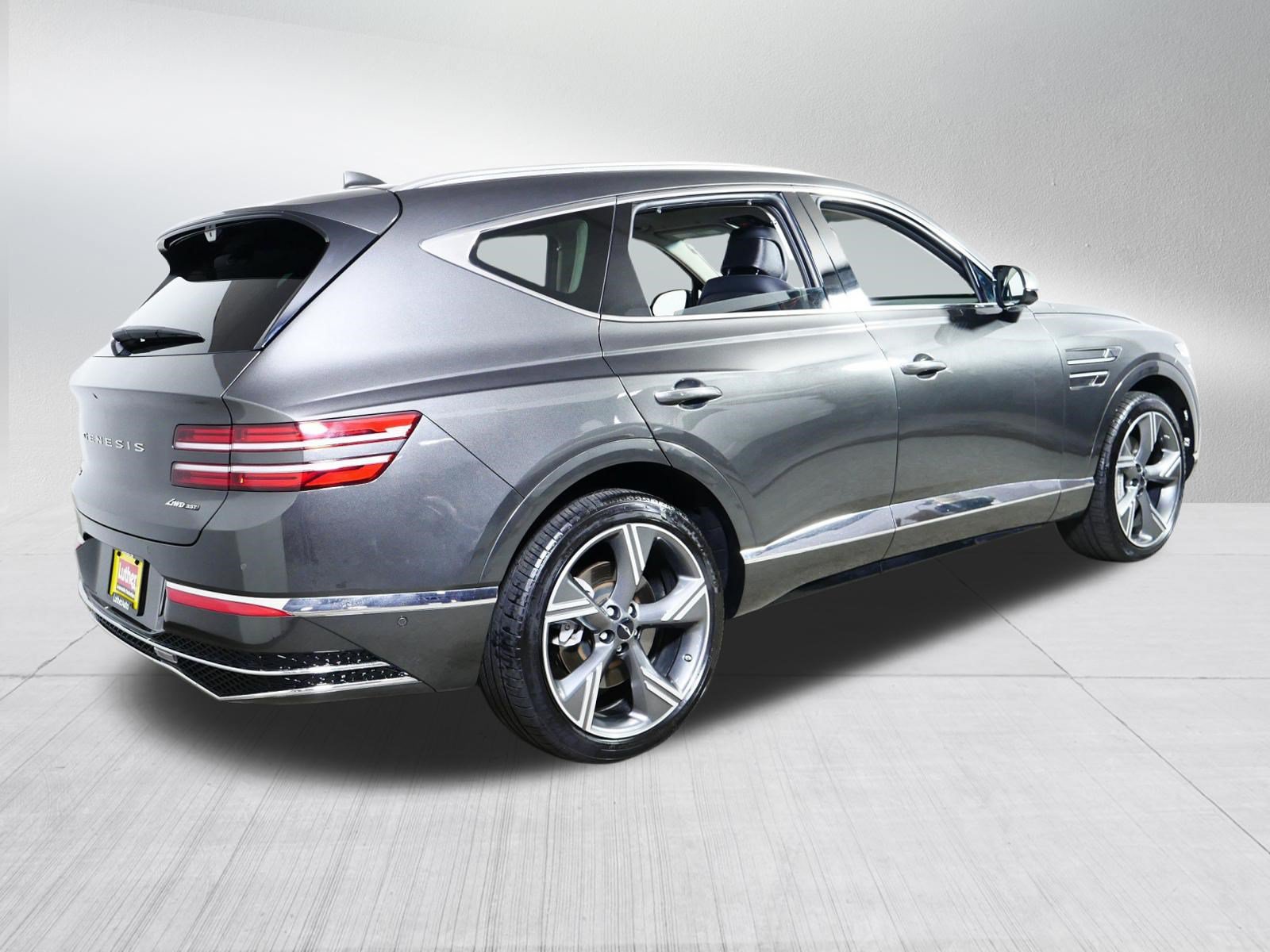 Certified 2025 Genesis GV80 3.5T Prestige AWD/4WD image 7
