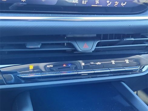 Used 2025 Buick Envision Preferred image 28