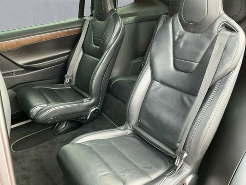 Used 2017 Tesla Model X 100D image 15