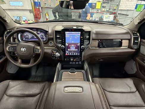 Used 2025 RAM 1500 Limited w/ Off Road Group image 26