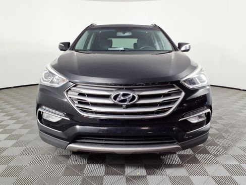 Used 2017 Hyundai Santa Fe Sport image 2