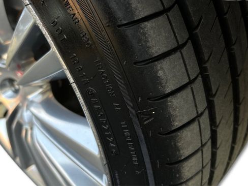 Used 2016 Jaguar XJ R-Sport image 45