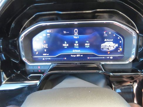 Certified 2025 Chevrolet Silverado 1500 RST w/ All Star Edition Plus AWD/4WD image 27