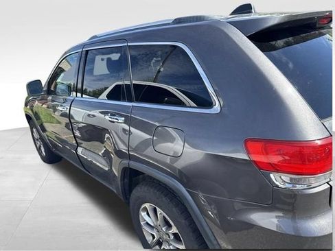 Used 2014 Jeep Grand Cherokee Limited w/ Trailer Tow Group IV AWD/4WD image 7