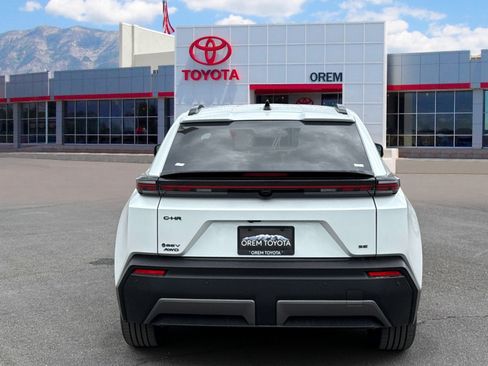 New 2026 Toyota C-HR AWD/4WD image 4
