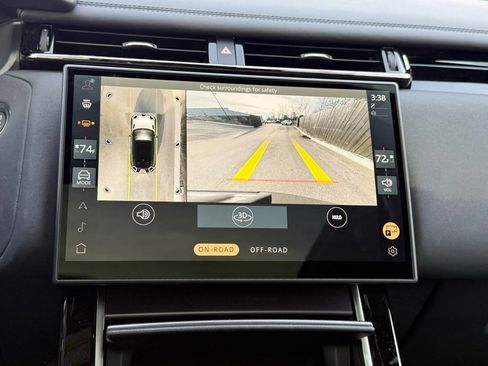 Certified 2026 Land Rover Range Rover Velar Dynamic SE image 27