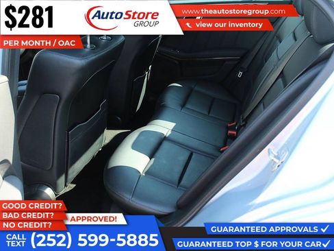 Used 2013 Mercedes-Benz E 350 4MATIC Sedan image 10
