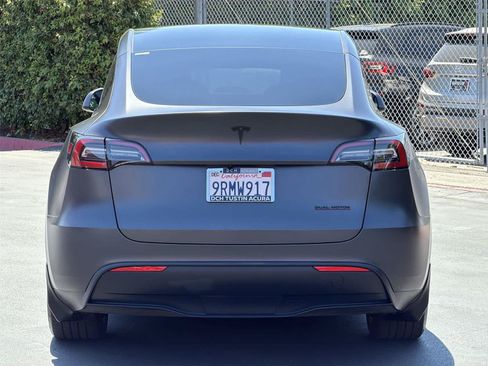 Used 2025 Tesla Model Y Long Range AWD/4WD image 5