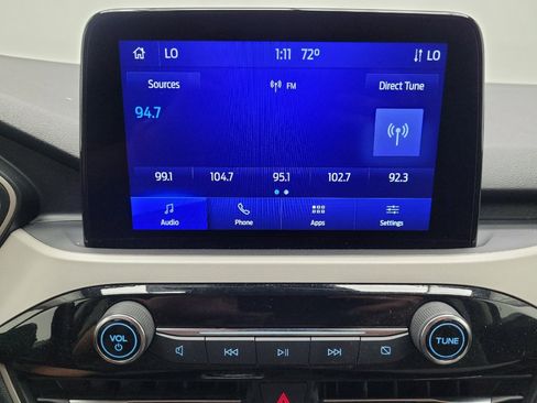 Used 2022 Ford Escape SE w/ SE Sport Appearance Package FWD image 25