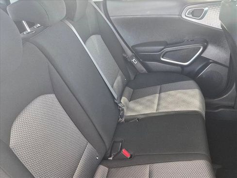 Used 2023 Kia Soul LX w/ Option Group 015 FWD image 18