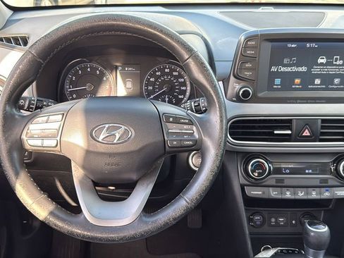 Used 2020 Hyundai Kona Limited FWD image 29