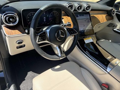Used 2026 Mercedes-Benz GLC 300 4MATIC image 18