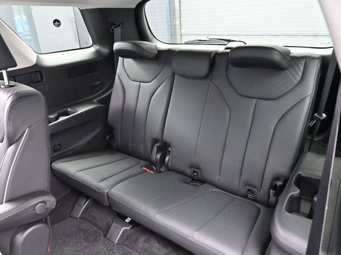 Used 2023 Hyundai Palisade SEL w/ Cargo Package AWD/4WD image 29