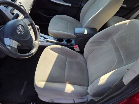 Used 2013 Toyota Corolla LE Special Edition image 8