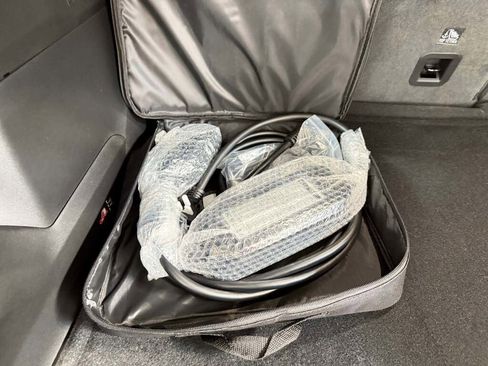 New 2025 Jeep Wagoneer S Limited image 25