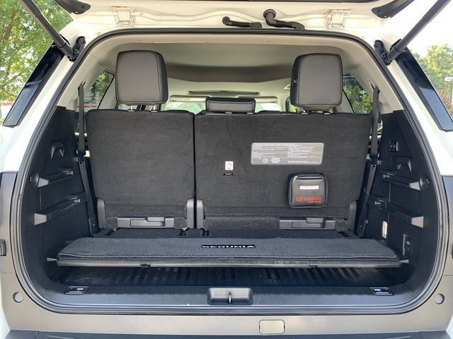 Used 2023 Toyota Sequoia 4WD image 38