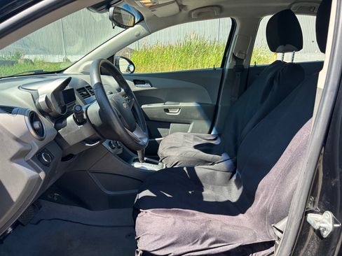 Used 2012 Chevrolet Sonic LT FWD image 9