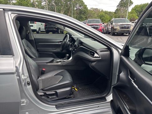 Used 2023 Toyota Camry SE AWD/4WD image 41