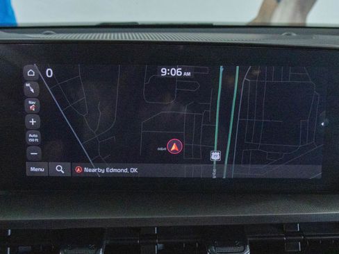 Used 2025 Kia Telluride S image 5