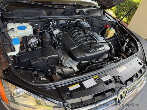 Used 2012 Volkswagen Touareg VR6 AWD/4WD image 73
