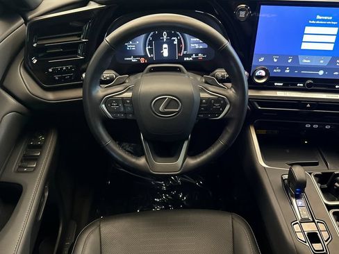 Used 2026 Lexus TX 350 AWD w/ Convenience Package image 14