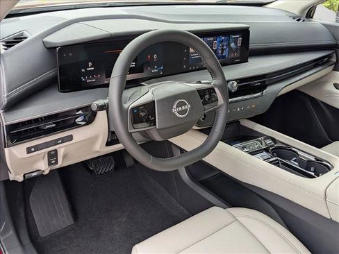 New 2026 Nissan Murano SV AWD/4WD image 3