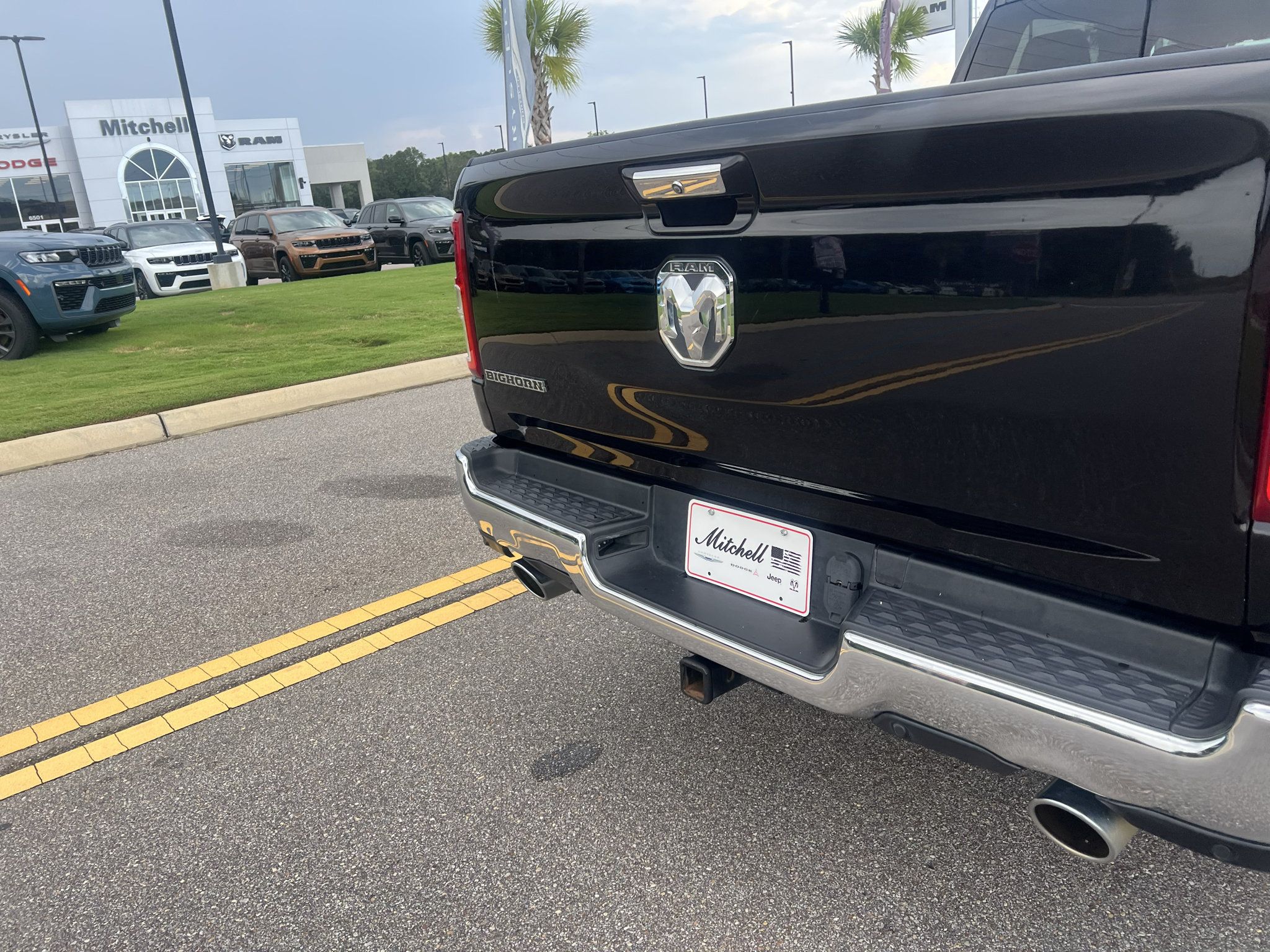 Used 2019 RAM 1500 Big Horn RWD image 6