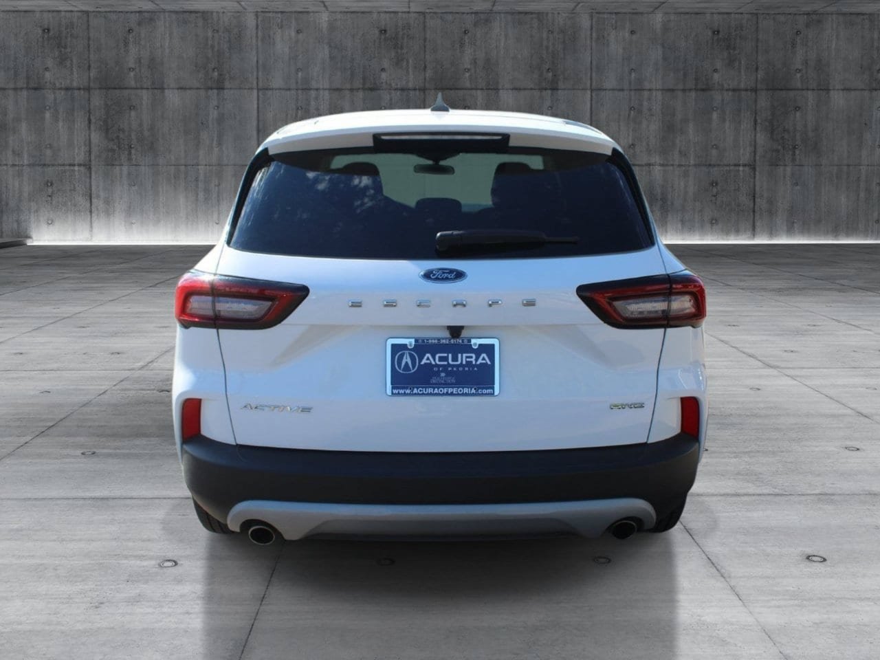 Used 2025 Ford Escape Active AWD/4WD image 4