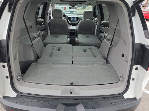Used 2018 GMC Acadia SLT image 31