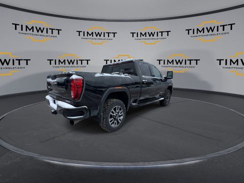 Used 2021 GMC Sierra 2500 AT4 w/ AT4 Premium Plus Package image 9