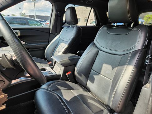 Used 2020 Ford Explorer ST w/ ST Street Pack AWD/4WD image 6