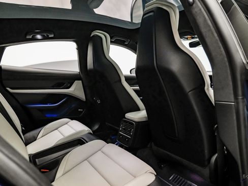 Used 2020 Porsche Taycan Turbo image 66