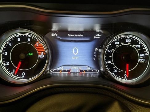 Used 2019 Jeep Cherokee Limited AWD/4WD image 10