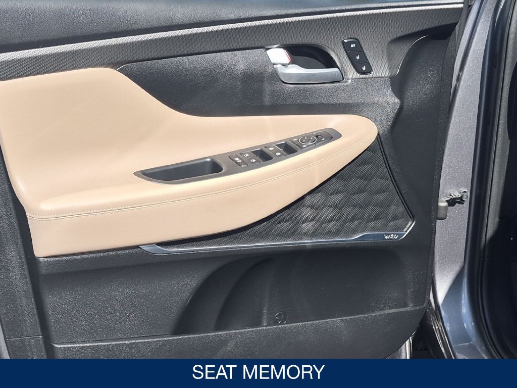 Used 2019 Hyundai Santa Fe AWD image 11