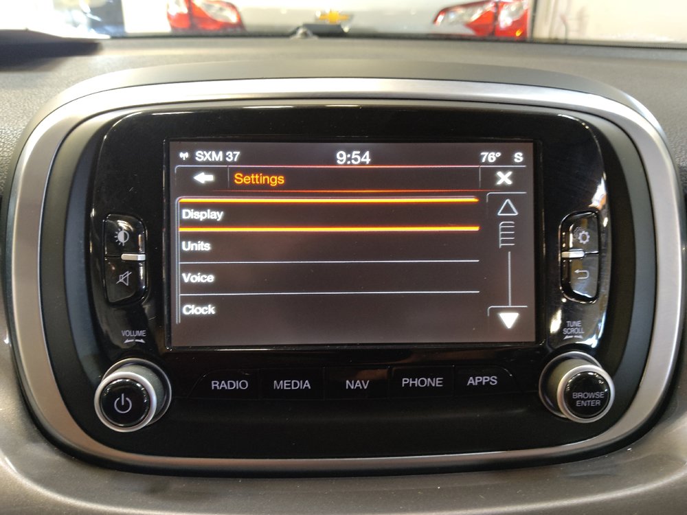 Used 2016 FIAT 500X Lounge FWD image 25