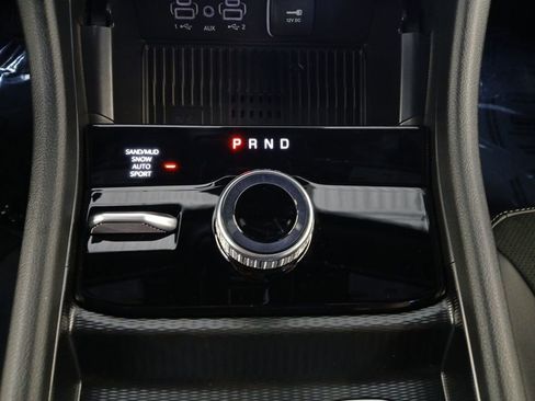 New 2026 Jeep Grand Cherokee L 4WD image 10