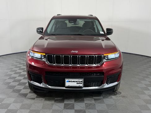 Used 2023 Jeep Grand Cherokee L Laredo AWD/4WD image 6