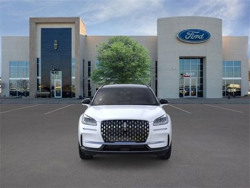 New 2026 Lincoln Corsair Reserve image 6