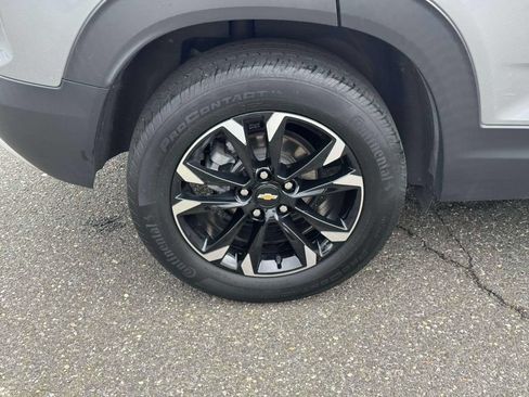 Used 2023 Chevrolet TrailBlazer LT AWD/4WD image 10