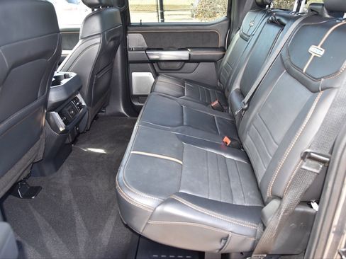 Certified 2024 Ford F250 Platinum w/ FX4 Off-Road Package image 12