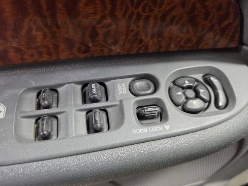 Used 2007 Dodge Ram 2500 Truck Laramie image 25