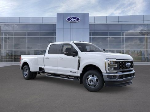 New 2026 Ford F350 Lariat w/ FX4 Off-Road Package AWD/4WD image 7
