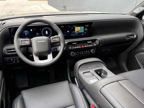 New 2026 Hyundai Palisade Calligraphy FWD image 3