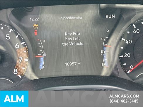 Used 2025 Jeep Compass Limited AWD/4WD image 29