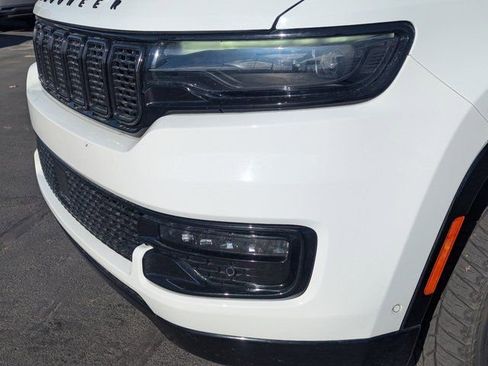 Used 2023 Jeep Wagoneer Series II image 10