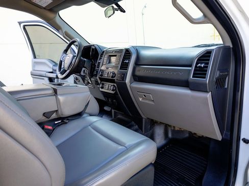 Used 2021 Ford F350 XL w/ Power Equipment Group image 14