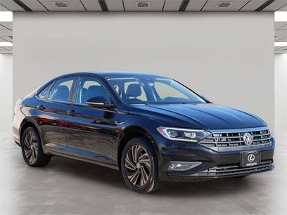 Used 2019 Volkswagen Jetta SEL Premium