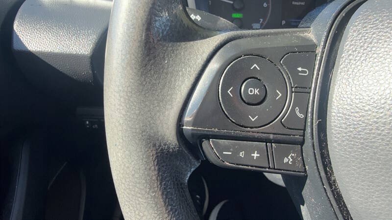 Used 2023 Toyota Corolla LE FWD image 22