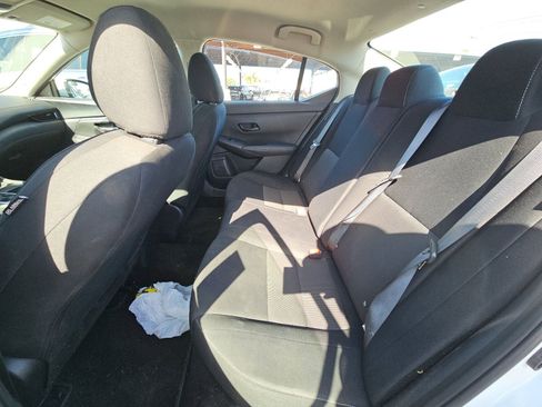 Used 2024 Nissan Sentra SV FWD image 13