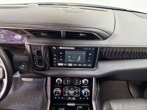 Used 2024 GMC Yukon Denali w/ Max Trailering Package AWD/4WD image 19